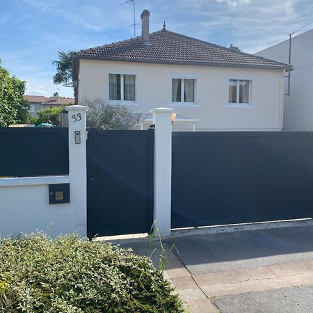 Appart Studio Rdc De Maison Avec Exterieur Proche Reims Tinqueux Exterior foto